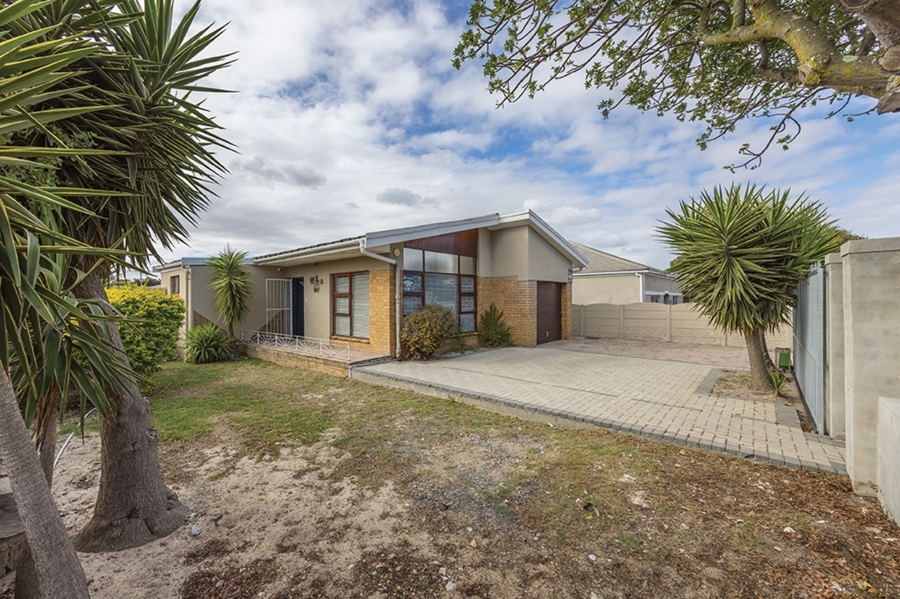 To Let 3 Bedroom Property for Rent in Vasco Estate Western Cape